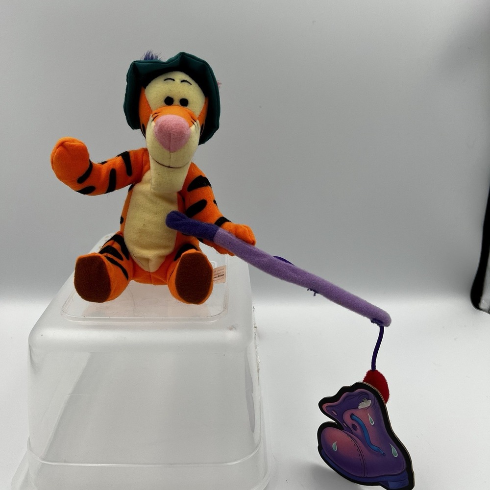 Vintage 1998 Mattel Disney Winnie the‎ Pooh Tigger Plush Fishing Stuffed Animal